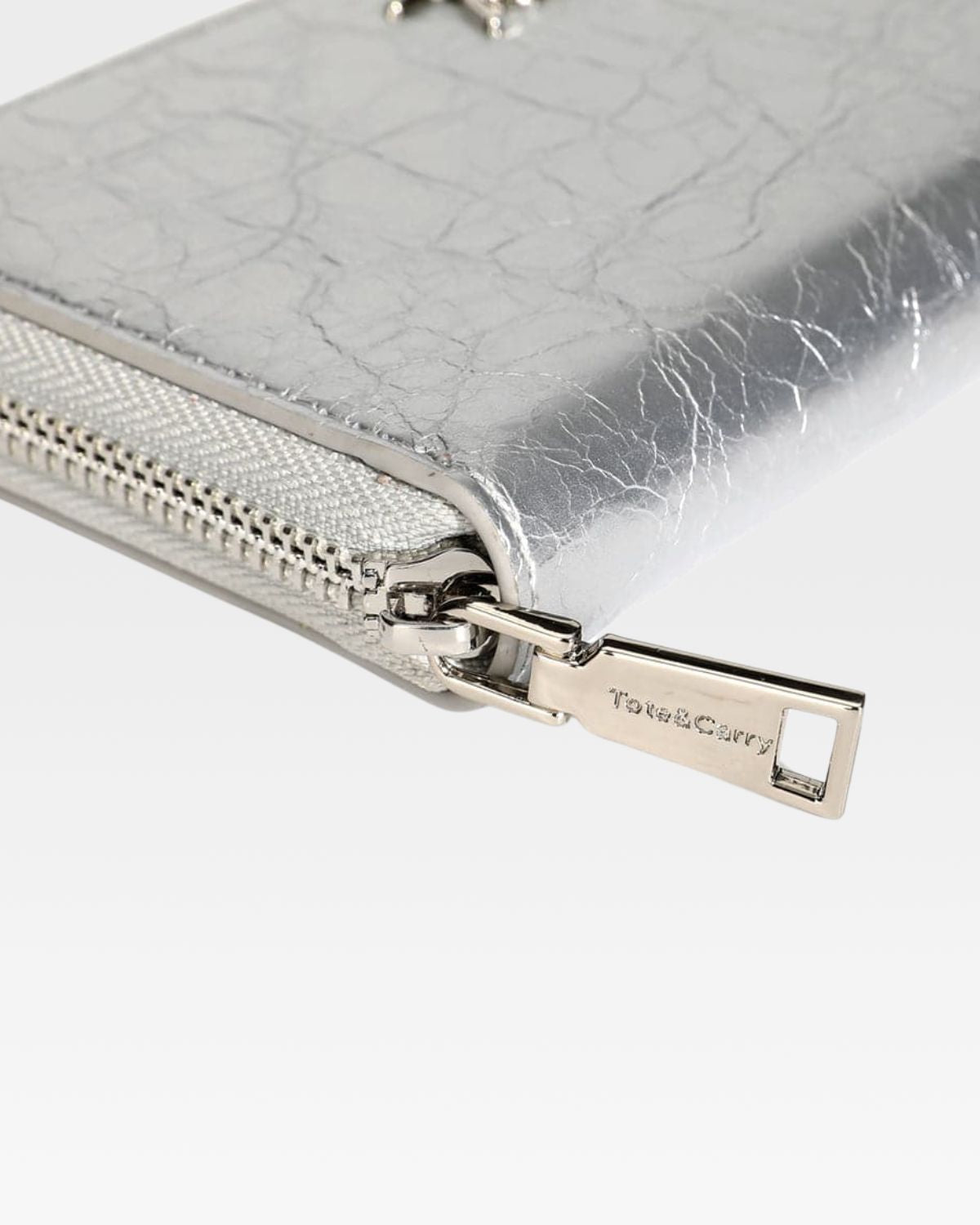 Clutch Wallet in Silver