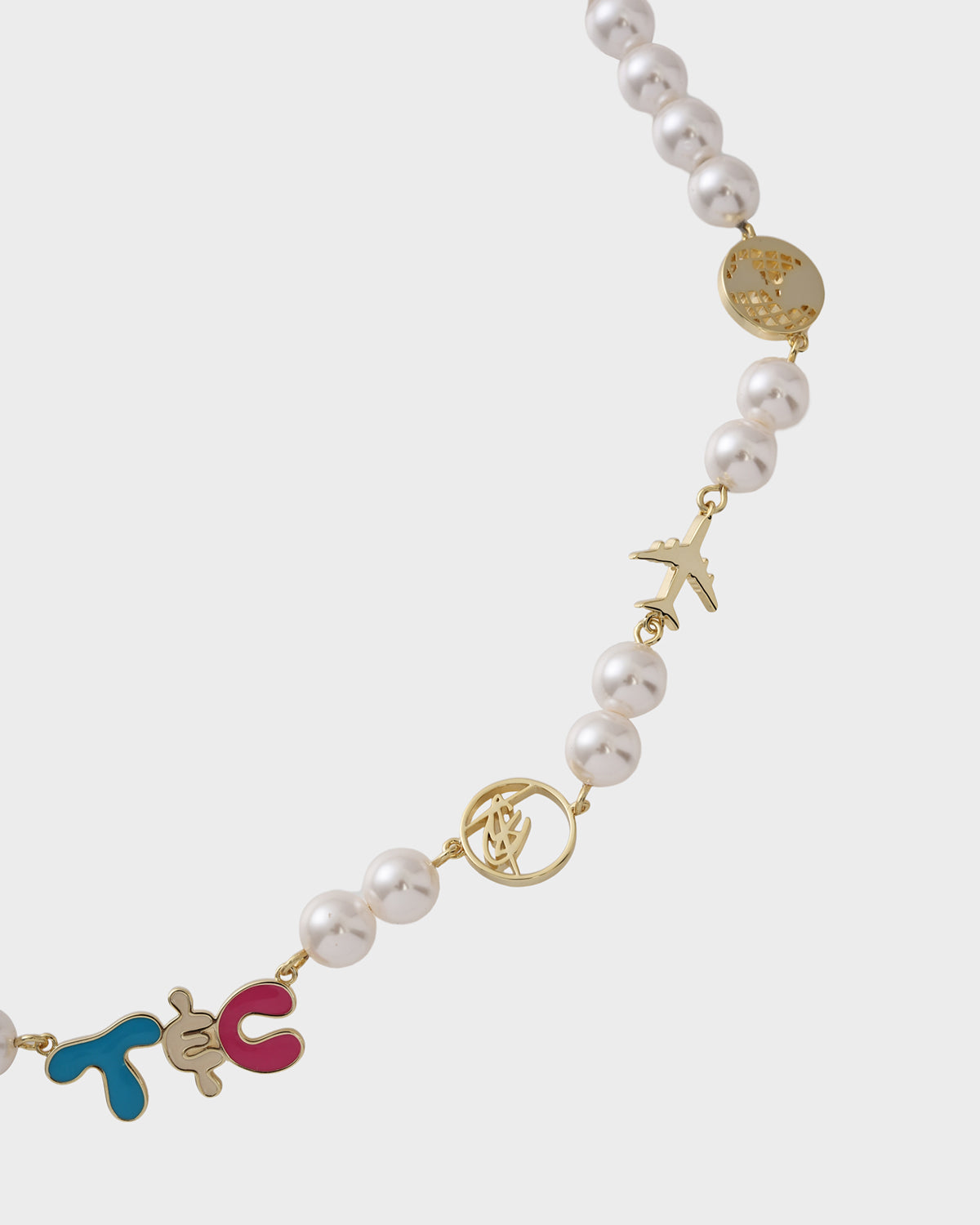 T&C Pearl Necklace in White
