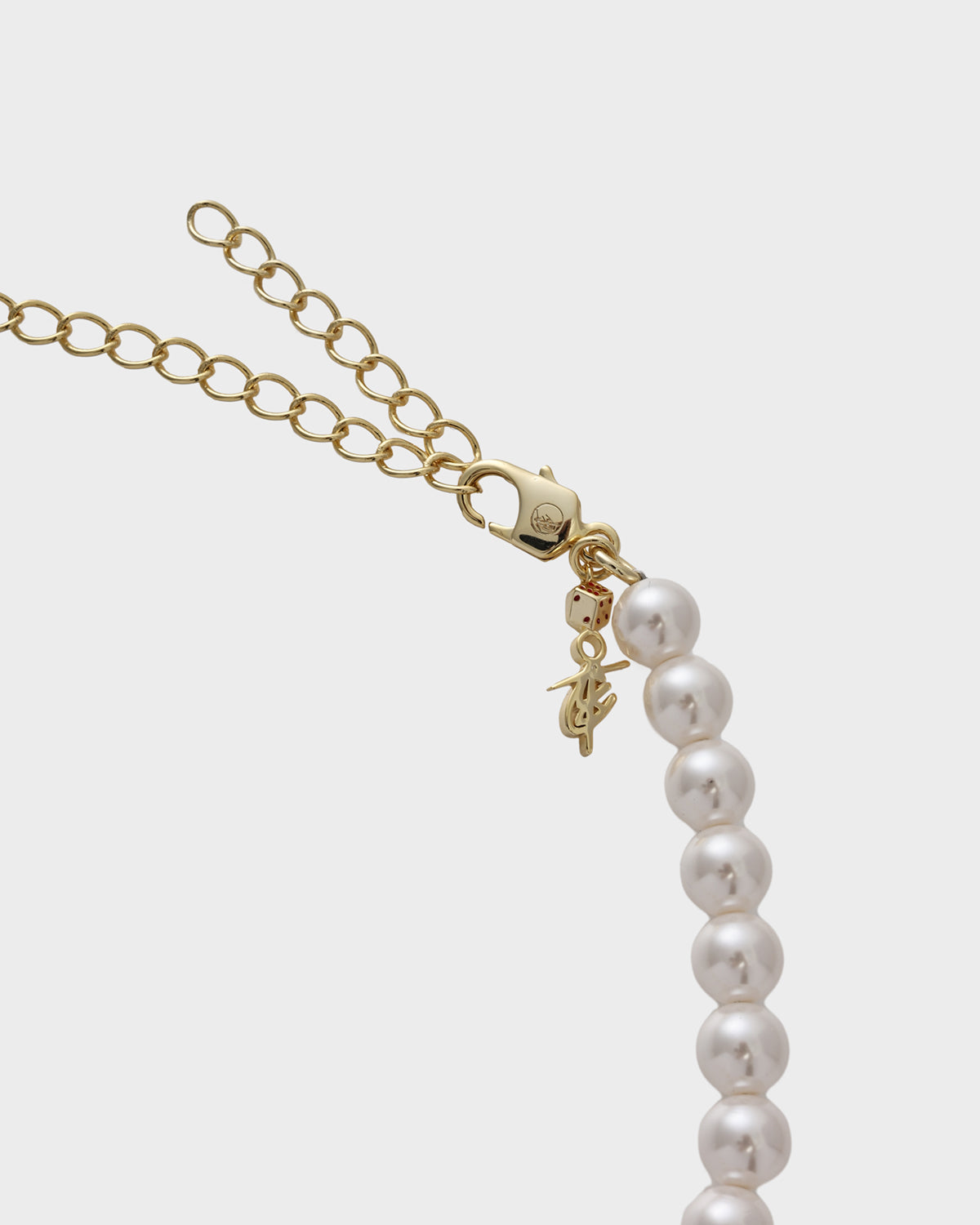 T&C Pearl Necklace in White