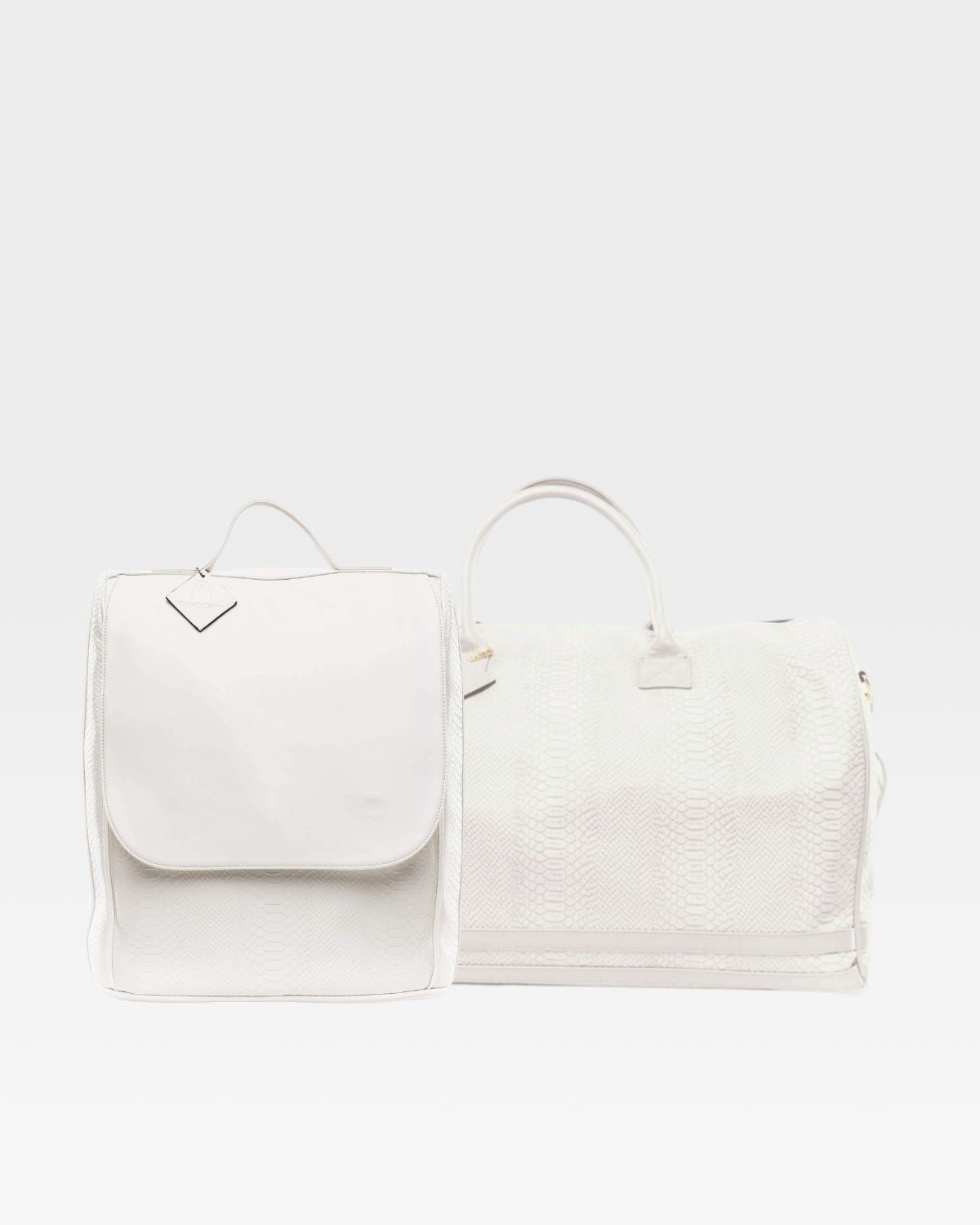 Apollo 1 Travel Set in White